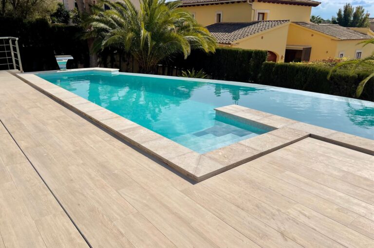 pool2_Infinity Aqua
